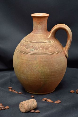 Handmade ceramic 60 oz wine carafe in ball shape style with handle 1,19 lb - MADEheart.com