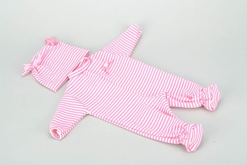 Doll jumpsuit and cap   - MADEheart.com