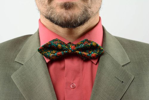 Bunte Fliege aus Textil Pfau - MADEheart.com