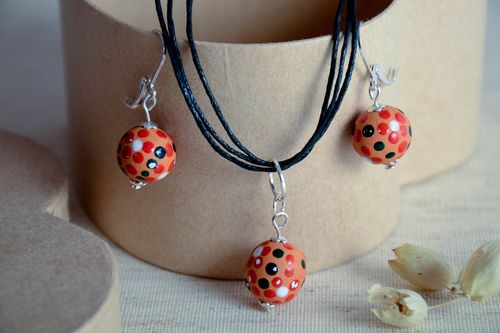 Set of painted jewelry clay accessories ceramic earrings stylish clay pendant - MADEheart.com