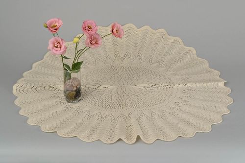Nappe de table fait main Déco maison ovale tricotée ajourée Cadeau femme - MADEheart.com