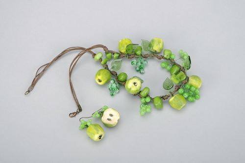 Jewelry Set Green Apple - MADEheart.com