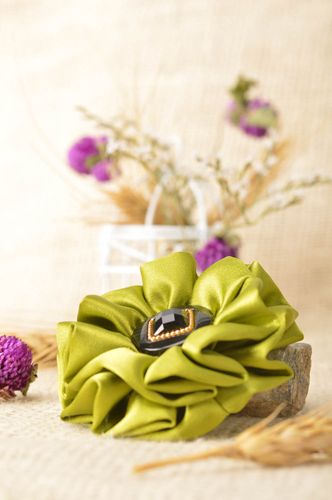 Handmade hair clip designer hair clip unusual accessory gift for girls - MADEheart.com