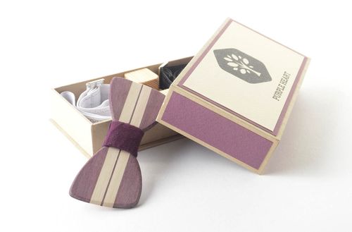 Gestreifte Fliege aus Holz handmade Accessoire für Männer Krawatte Fliege - MADEheart.com