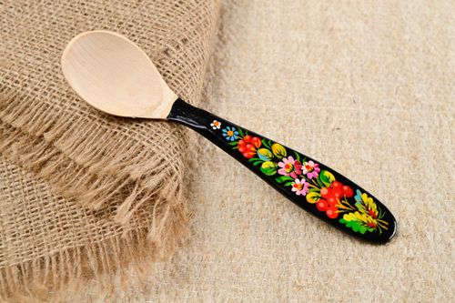 Cuchara de madera decorada artesanal utensilio de cocina regalo original - MADEheart.com