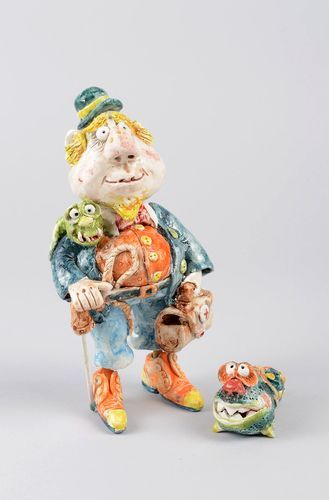 Keramik Figuren handgefertigt Geschenk Idee originelle Dekoideen Wohnzimmer - MADEheart.com