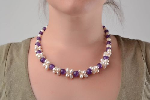 Handmade female beautiful white and lilac necklace made of natural beads - MADEheart.com