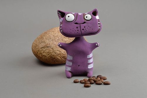 Figurine de chat faite main mauve originale peinte décoration pour lintérieur - MADEheart.com