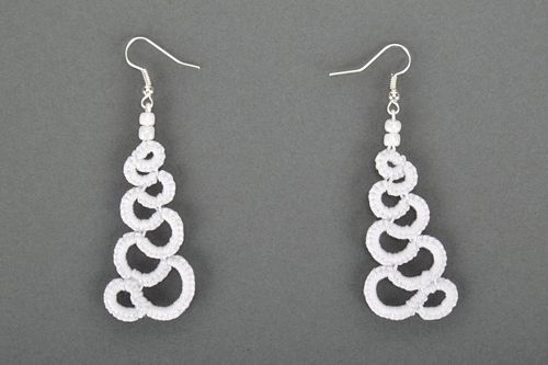 Handmade earrings, tatting technique - MADEheart.com