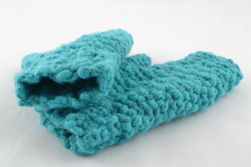 Blue warm mittens - MADEheart.com