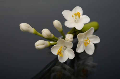 Blumen Haarspange aus Porzellan - MADEheart.com