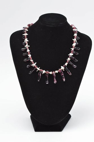 Beautiful handmade glass bead necklace beadwork ideas accessories for girls - MADEheart.com