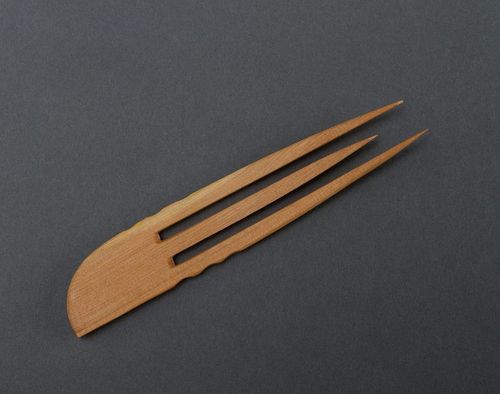 Wooden comb barrette - MADEheart.com