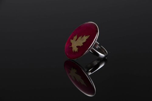 Ring made of epoxy with peony leaf - MADEheart.com