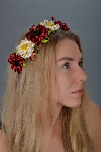 Coroa de flores para cabelo Ucraniana - MADEheart.com