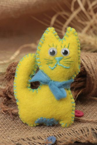 Pupazzo fatto a mano pupazzo per bambini giocattolo morbido ecologico  - MADEheart.com