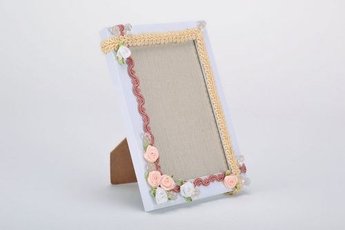 Plastic photo frame with package - MADEheart.com