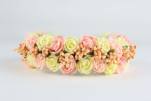 Serre-tête fleurs claires fait main - MADEheart.com