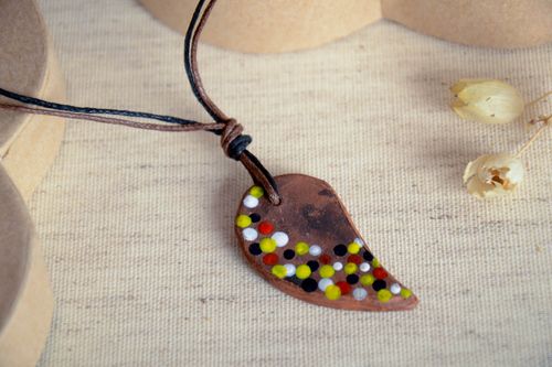 Anhänger handmade Accessoire für Frauen Schmuck aus Keramik Ethno Schmuck - MADEheart.com