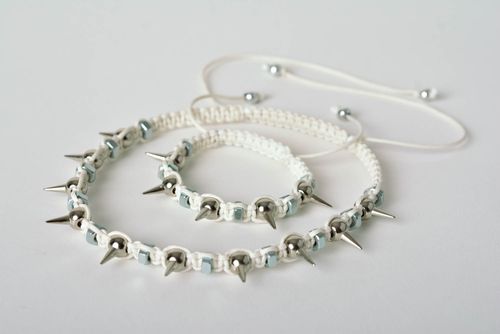 Set of macrame jewelry friendship bracelet macrame necklace with spikes for girl - MADEheart.com