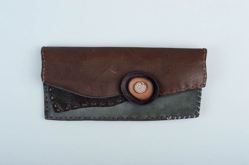 Cartera de cuero hecha a mano para mujer accesorio de moda billetera artesanal - MADEheart.com