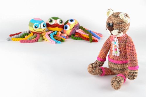 Giocattolo a maglia fatto a mano pupazzo morbido a forma di gatto da bambini - MADEheart.com