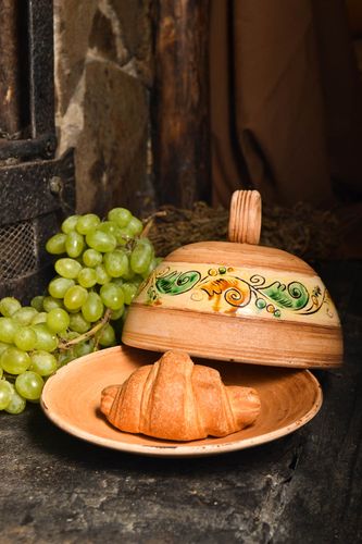 Handmade ceramic butter dish butter holder ceramic dinnerware kitchen decor - MADEheart.com