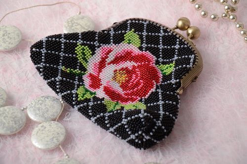 Leather wallet embroidered with beads - MADEheart.com