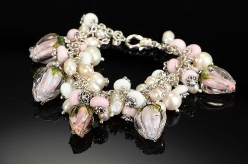 Wrist bracelet made from pearls Gentle peach - MADEheart.com