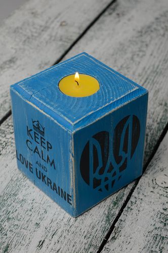 Candelero de madera original - MADEheart.com
