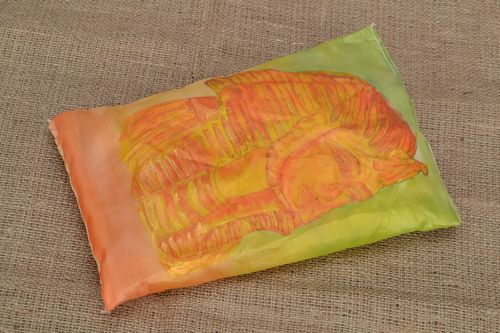 Almohada decorativa para diván Tutanhamon - MADEheart.com