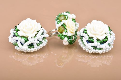 Parure de bijoux en pâte polymère faite main (boucles doreilles et bague) - MADEheart.com