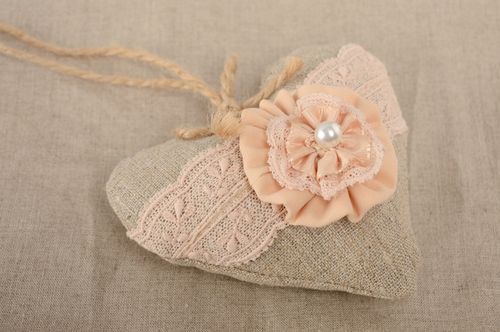 Suspension décorative coeur pour poignées de porte - MADEheart.com