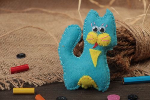 Pupazzo fatto a mano pupazzo per bambini giocattolo morbido ecologico  - MADEheart.com