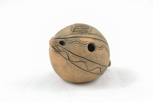 Homemade ceramic penny whistle - MADEheart.com