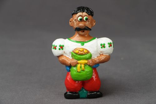 Figurine Wealthy Cossack - MADEheart.com