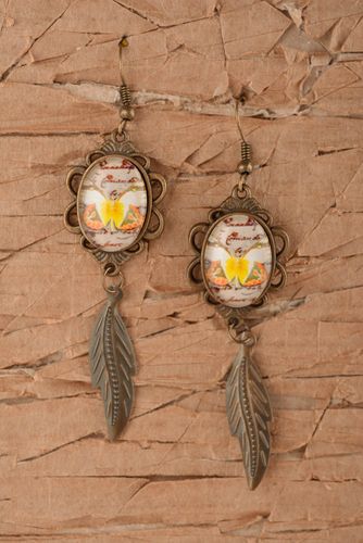 Boucles doreilles pendantes Bijou fait main métalliques ovales Cadeau femme - MADEheart.com