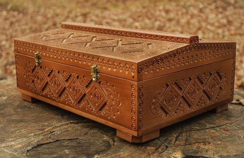 Big wooden carved box - MADEheart.com