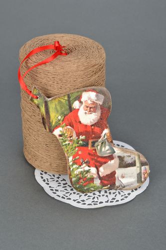 Décoration de Noël en forme de botte faite main - MADEheart.com
