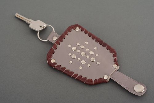 Beautiful leather key case - MADEheart.com